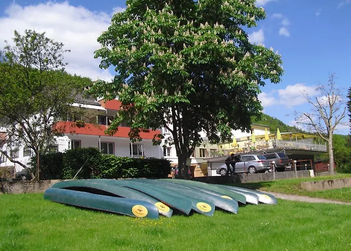 Zum Lahntal Casa de hóspedes 3*